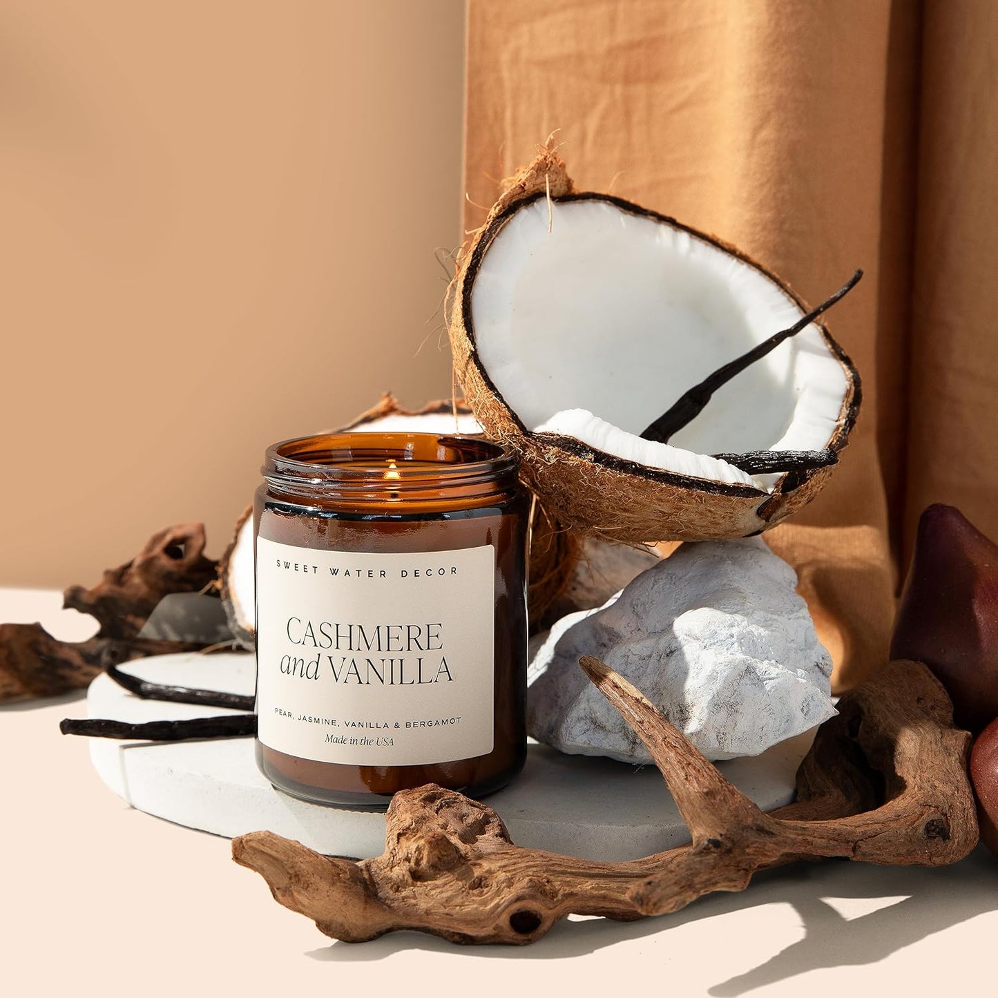 Luxury Sandalwood & Vanilla Candle - Premium Home Fragrance